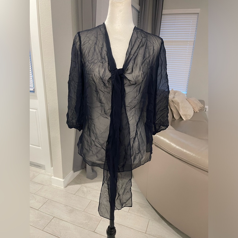 Morgane Le Fay 100% Silk sheer front neck tie blouse. M